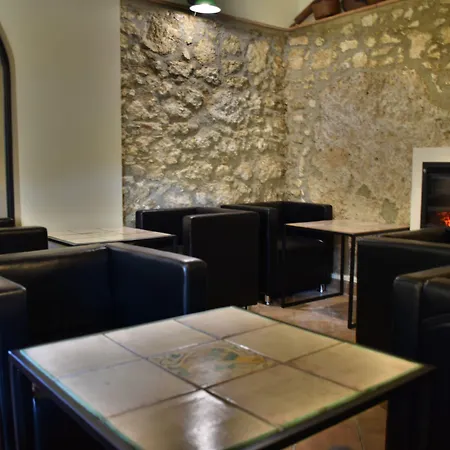 Tasca カントリーハウス カルタジローネ