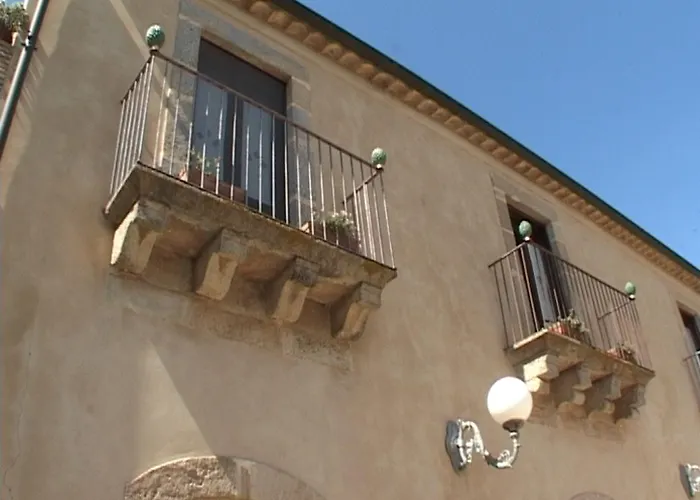 Tasca * 칼타기론